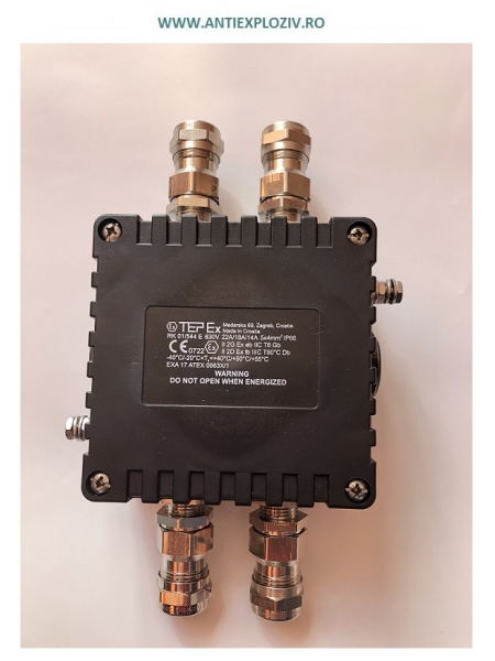 RK-01/544-E DOZA ANTIEX PREVAZUTA CU 4 PRESETUPE METALICE M25 PENTRU CABLURI ARMATE, IP66, 4 BORNE SURUB, ZONA 1 SI 2 GAZE, ZONA 21 SI 22 PRAFURI EXPLOZIBILE