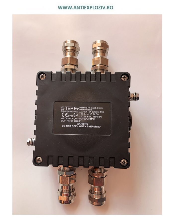 RK-01/544-E DOZA ANTIEX PREVAZUTA CU 4 PRESETUPE METALICE M25 PENTRU CABLURI ARMATE, IP66, 4 BORNE SURUB, ZONA 1 SI 2 GAZE, ZONA 21 SI 22 PRAFURI EXPLOZIBILE